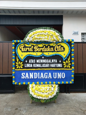 Papan Bunga Duka di Tunjung Teja